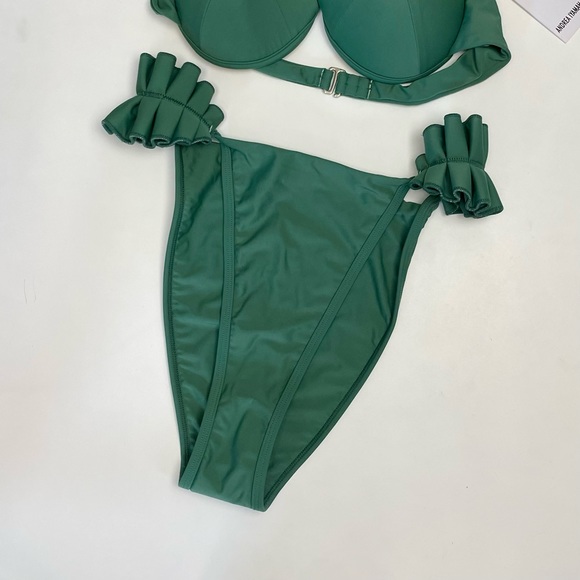 New Andrea Iyamah M L New RARE HTF Green Ruffled High Cut Mulan Bikini Swimsuit - Picture 4 of 16